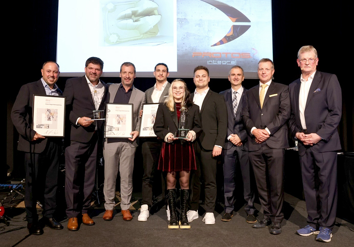 Dreifacher Preisreigen für Rondo!